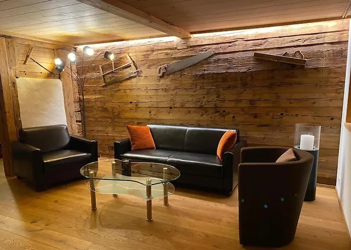 5 Bedrooms Bruenig Chalé