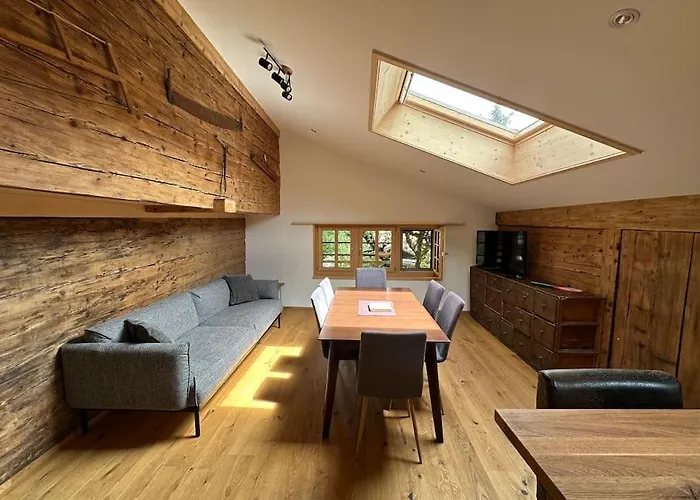 5 Bedrooms Bruenig *