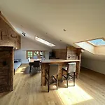 5 Bedrooms Bruenig Horská chata *