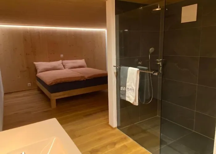 Alpstuga 5 Bedrooms Bruenig